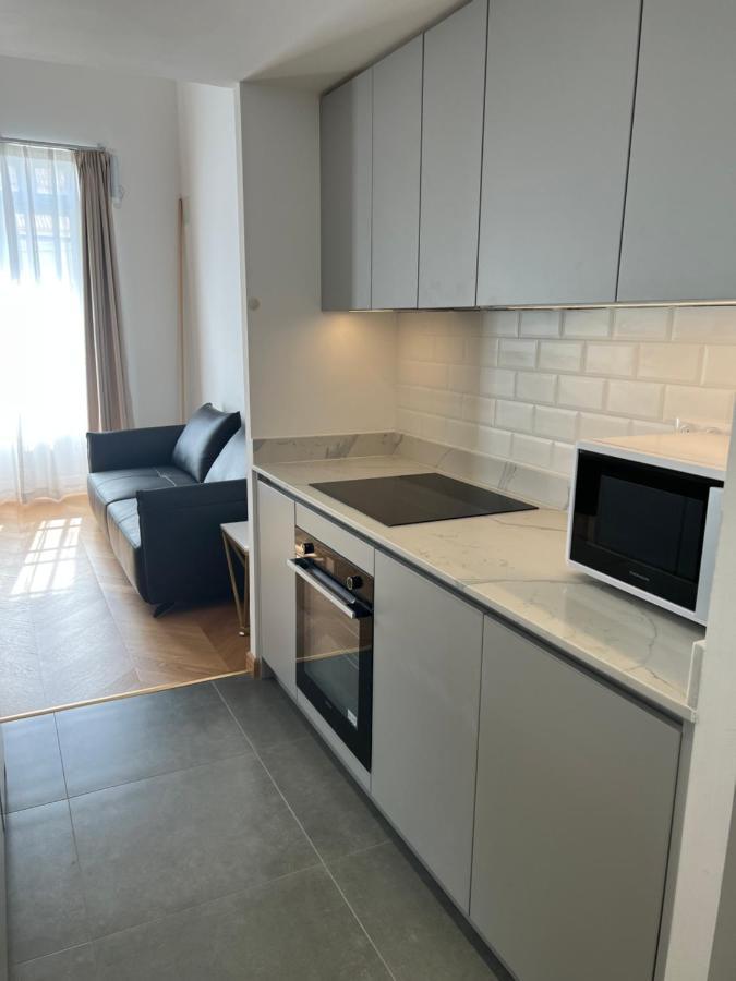 Suite Deluxe Au Carre Cathedrale En Hypercentre Saint Denis ภายนอก รูปภาพ